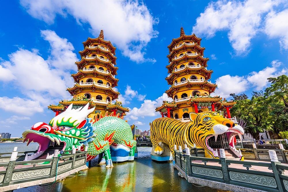 kaohsiung city tourist attractions
